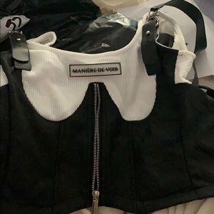 COPY - COPY - Manière de voir crop top